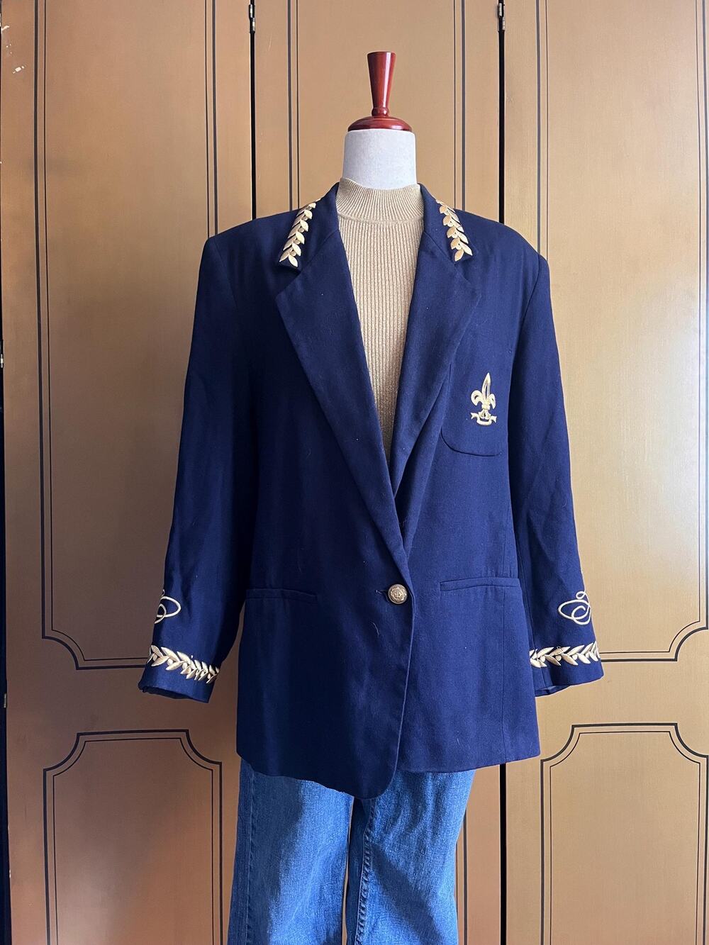 Vintage blazer jacket in navy wool blend, size L